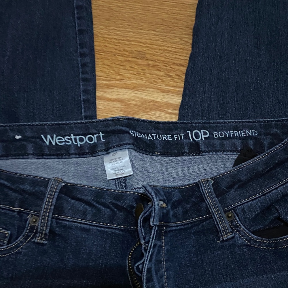 Signature Indigo Boyfriend Jeans - Picture 2 of 3